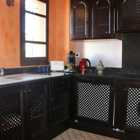 Apartment Meknes, 7 Au Village Naturiste Couple Only
